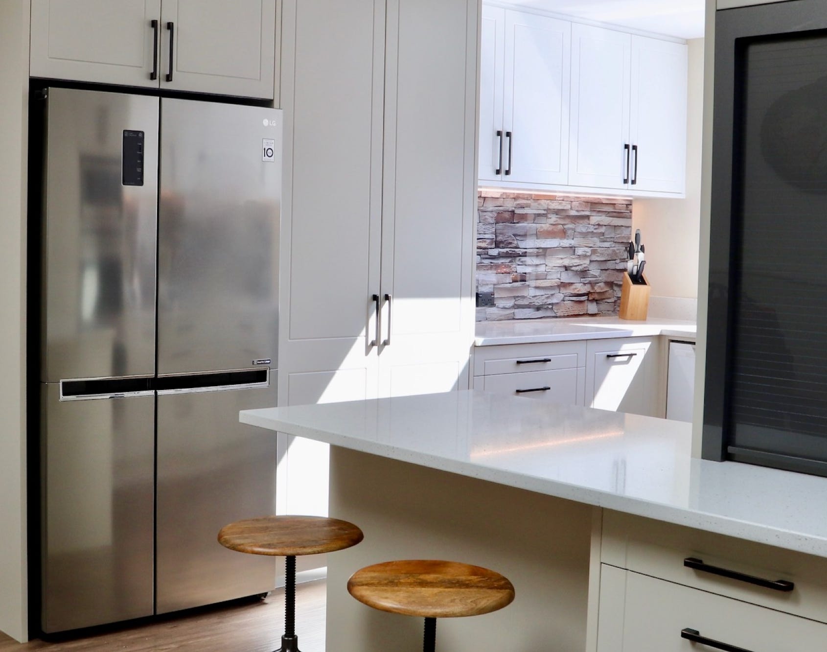 Studio 28 Interio Design Wellington Zealand. Creating wow interiors that are easy on the eye. Billards table with comfortable seating in the background.