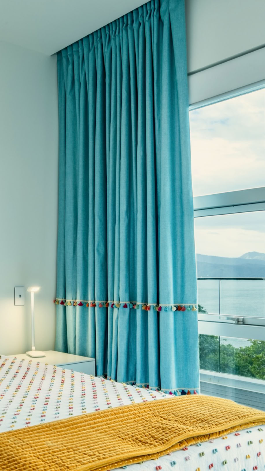 Studio 28 Interio Design Wellington Zealand. Creating wow interiors that are easy on the eye. Interior designer Karyn Hopper at work 